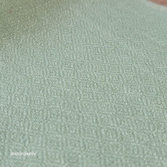 NWOT Cashmere Woven Lightweight Scarf Mint Green - Picture 9 of 10